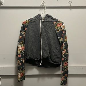 Gray sweater with flower pattern